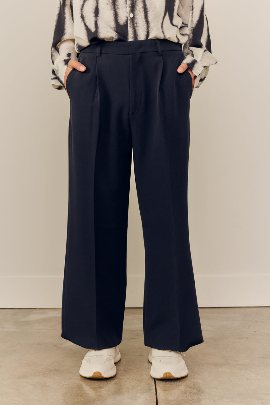 Wide Legs With Strings Relaxed Trouser