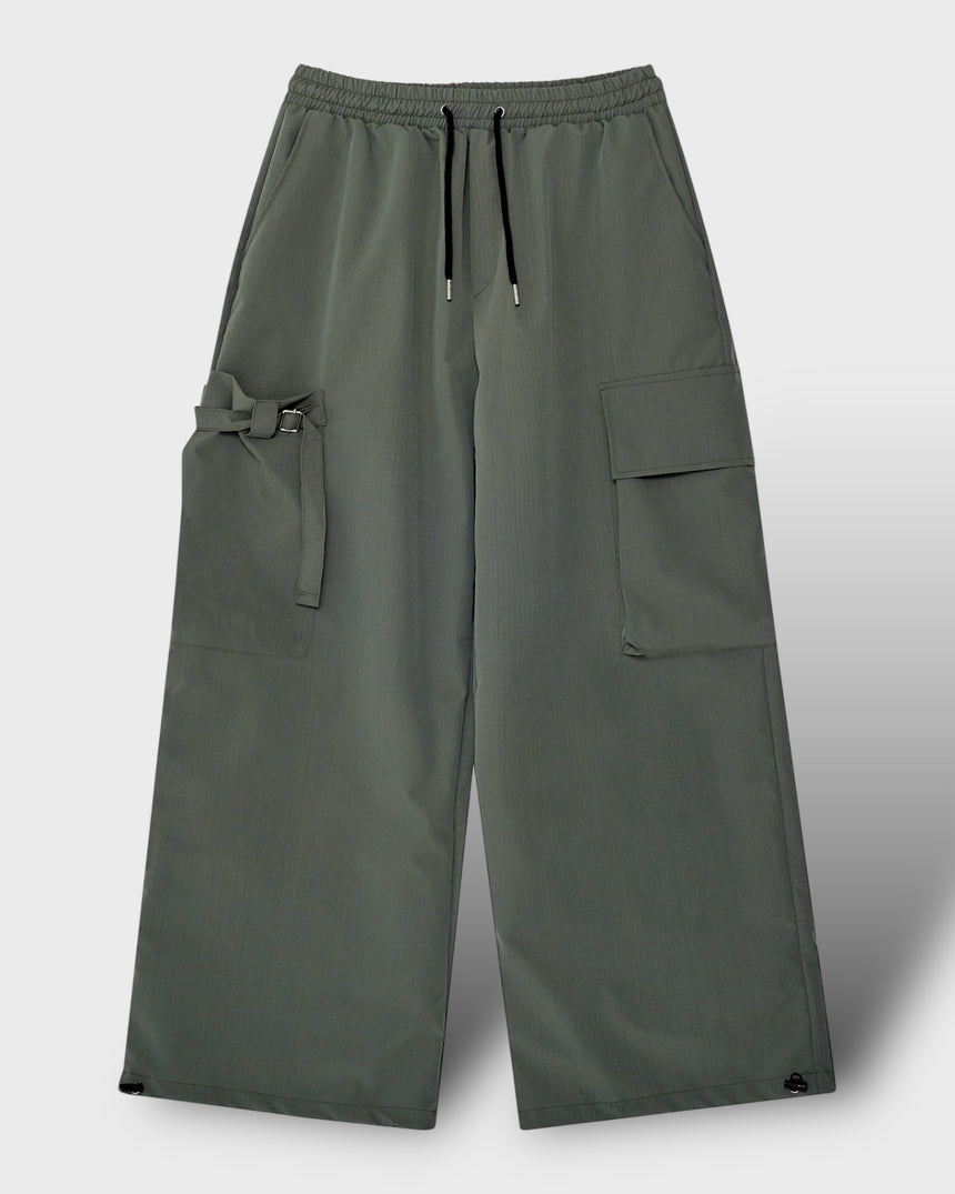Unbalanced Pocket Wide Cargo Pants