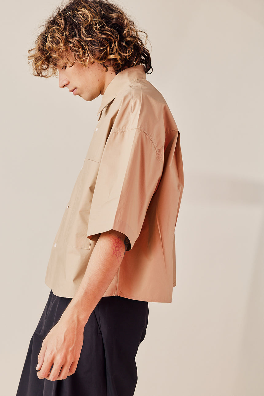 Slim Pocket Collared Crop Shirt