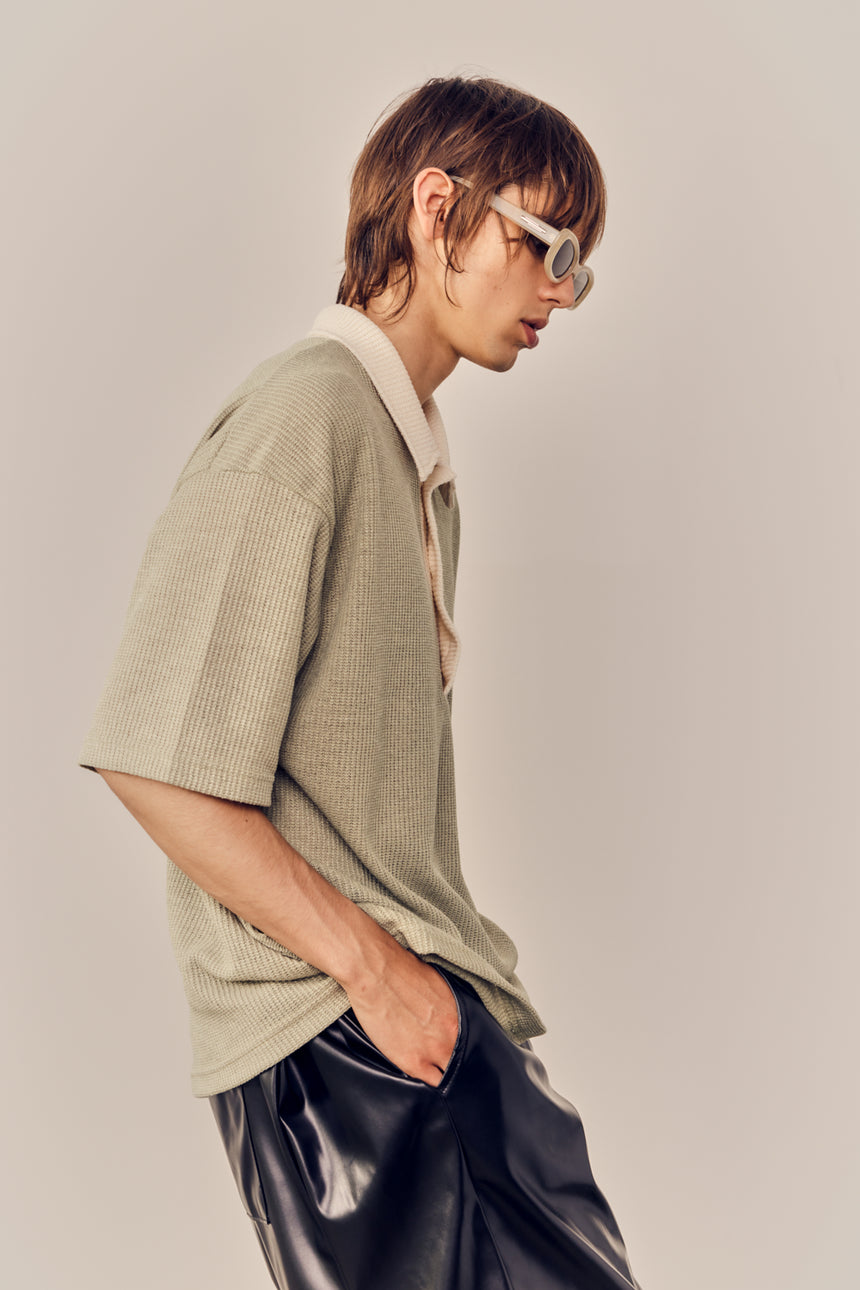 Collar Contrast Polo Knit Top