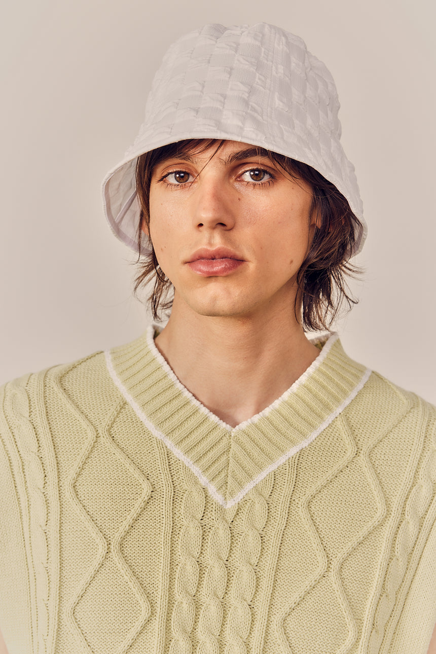 Simple Crop Cable Knit Vest