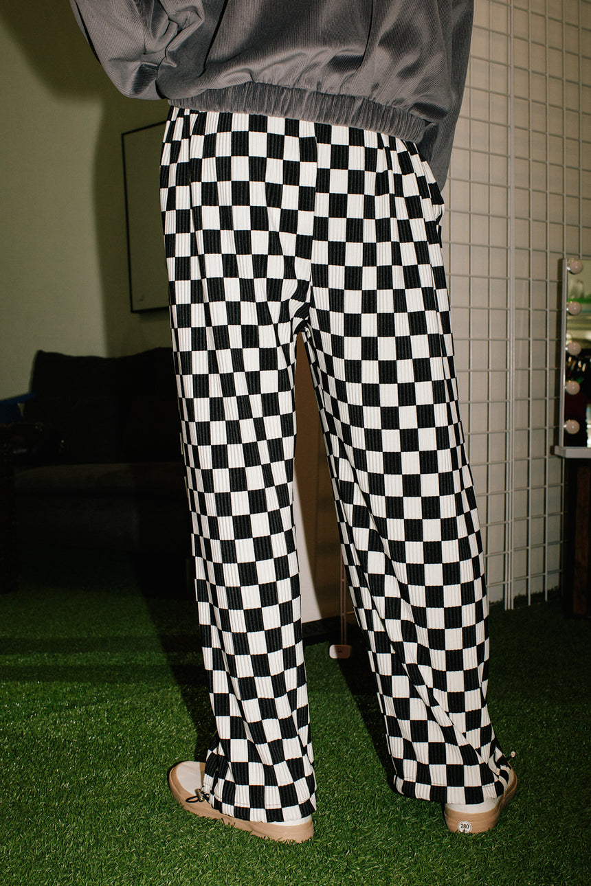 Checker Pleated Jogger Pants