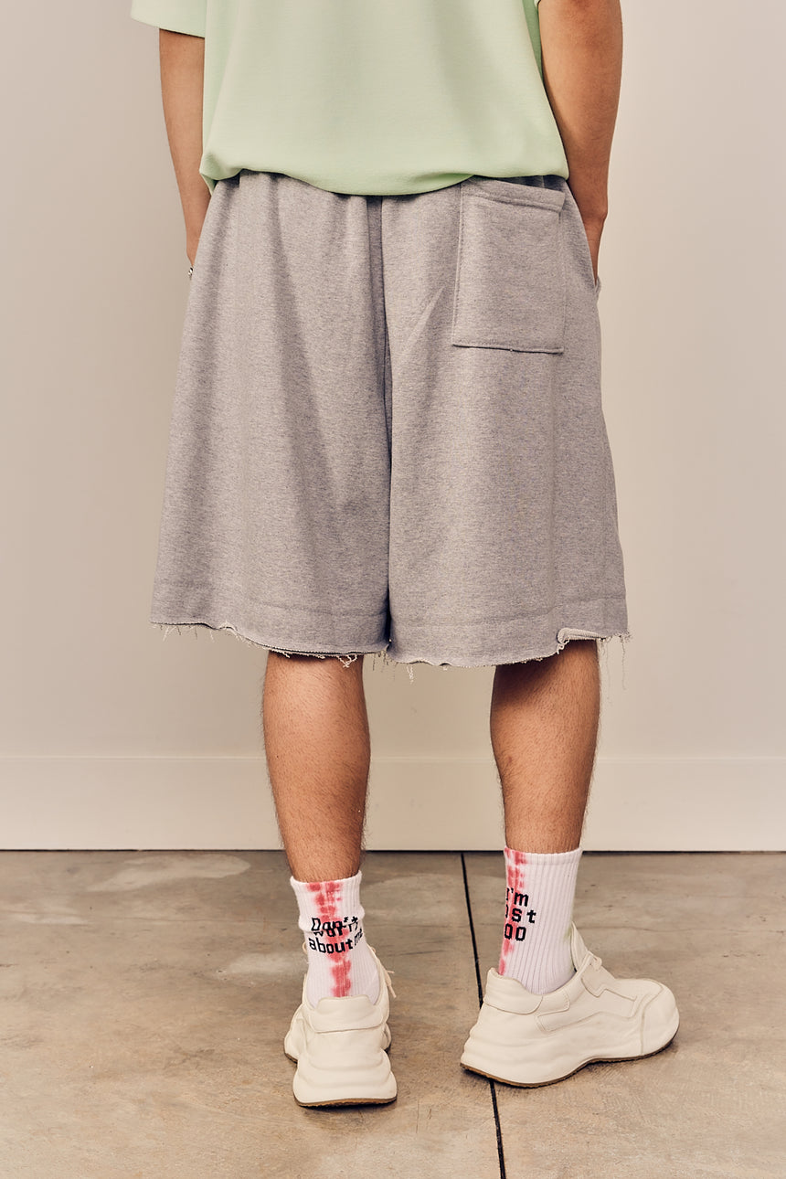 Edge Distressed Bermuda Sweatpants